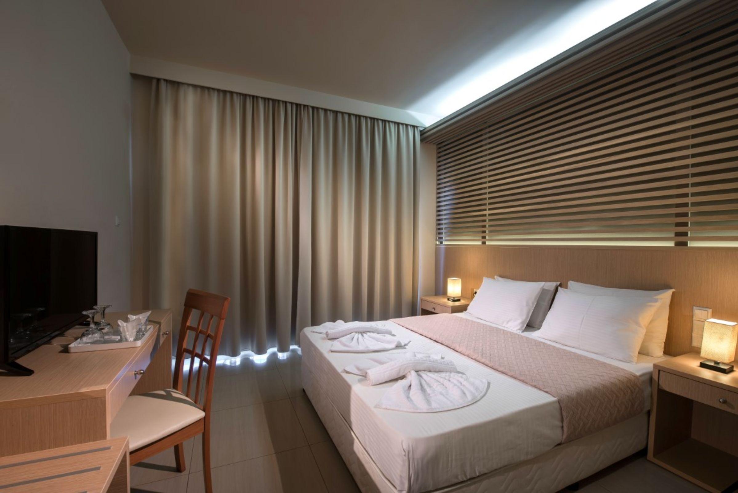 Oasis Beach Hotel - Adults Only Anissaras Екстер'єр фото