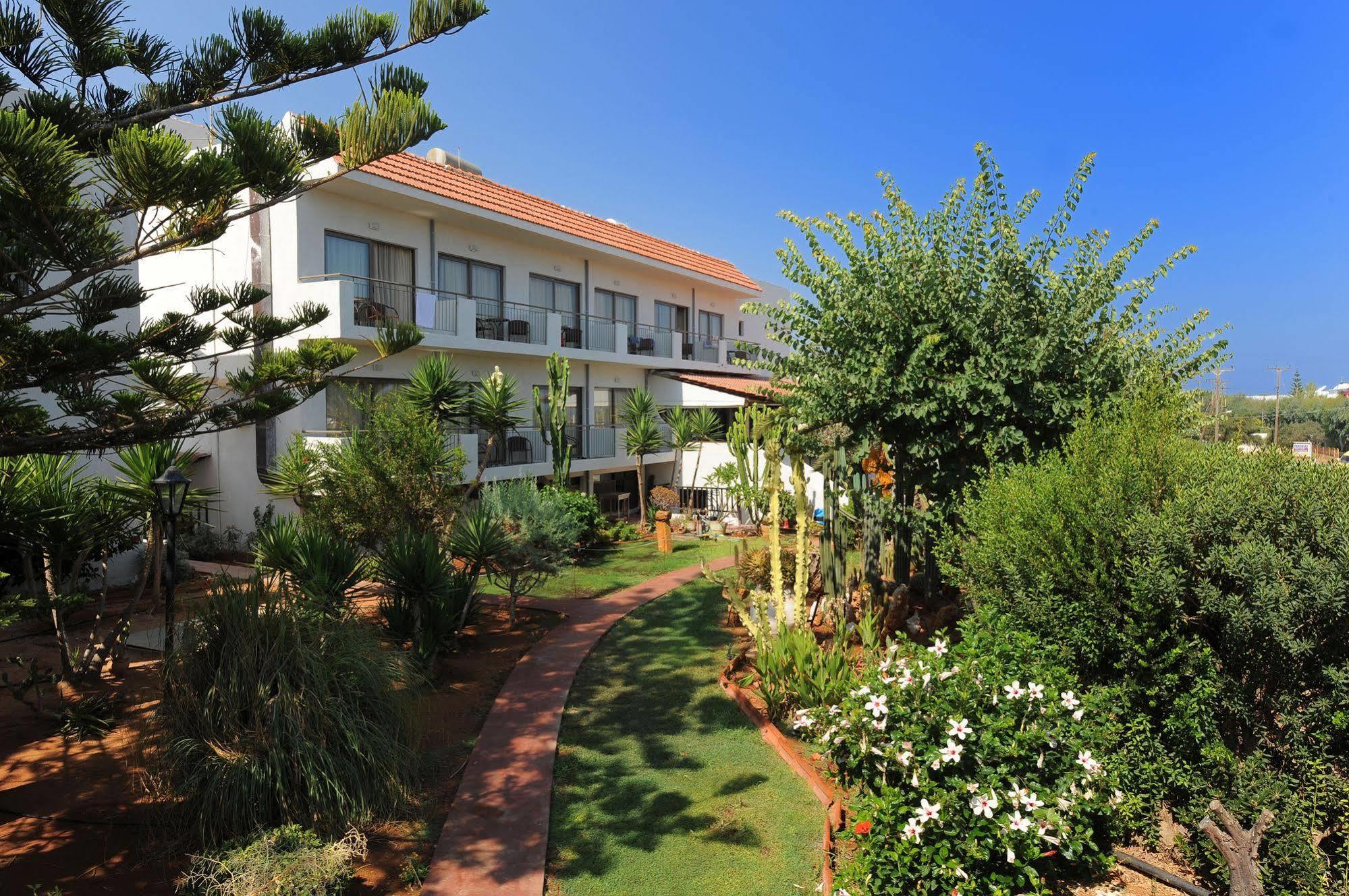 Oasis Beach Hotel - Adults Only Anissaras Екстер'єр фото
